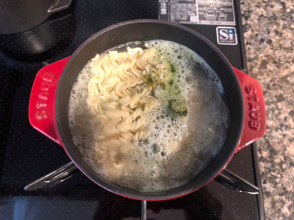 「バイヤー厳選(?)のイラン(ペルシャ)の簡単料理-野菜ラーメン」10-2